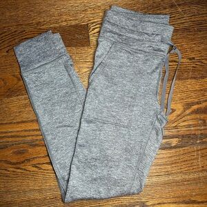 Aerie Heather Gray Jogger Leggings Medium Chill Play Move Athleisure
